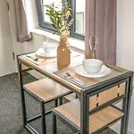Cosy 1 Bedroom Flat-Free Parking