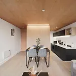 Modern Apartment With Roof Terrace