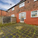 Garden Free Parking 10 Min To City & Etihad!