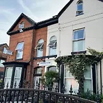 Hendham House
