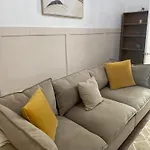 Modern Townhouse-Free Parking-Games Room-Fast W-Ifi