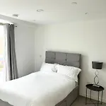 Heart Of Manchester City Centre 2 Bed Apartment