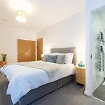 Northern Quarter Luxury 2 Bed Apt With Balcony