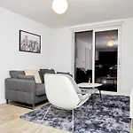 Manc Stays Central Manchester With Balcony