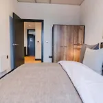 Marron Suite 2Br & City Walks