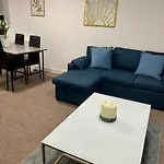 Failsworth Luxury Apartment With Free Parking By Daley Stays