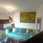 Apartmentsleeps5-Balcony-Petfriendly-Aoarena-Heatonpark-Onstreetparking