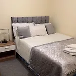 Legacy\'S Guesthouse