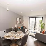 Luxe Home