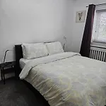 Entire Rental, Easy Reach To Etihad Stadium