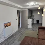 The Ashcroft Apartments Free Parking