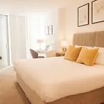 Luxurious Flat In Manchester Central