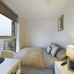 Charming Studio Type In Cheltenham