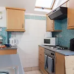 The Blue Duo Room In A 6 Bedroom Victorian Shared House