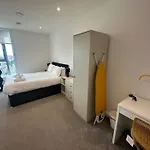 Up To 40 Percent Off Old Trafford Modern Apartment