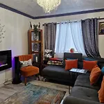 City Stadium Cozy Home