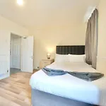 Three Bedroom House By Brookland Stays Serviced Accommodation Short Lets Manchester With Free Wifi