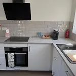 Studio - Stereo Shower Freeparking 5Min To Metro