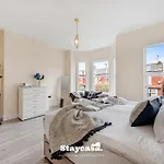 Urban Oasis Spacious 4-Bedroom Home In Manchester