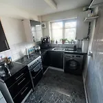 1Br Gem Near Downtown Hotspots