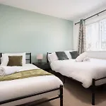 Sunset Suite - Coop Live - Etihad - Pool Table
