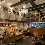 Great John Street Hotel