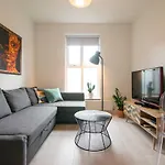 Burton House Boutique Flat