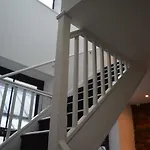 Spacious Shude Hill Apartment With Balcony