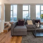 Swan Street Penthouse With Rooftop Terrace