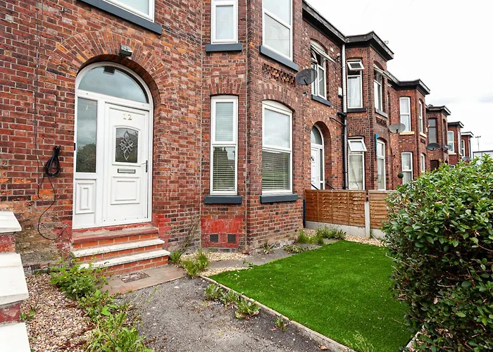 Spacious Comfortable House Close To Etihad