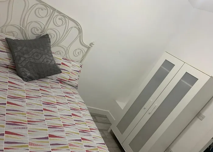 Rusholme Modern Guesthouse