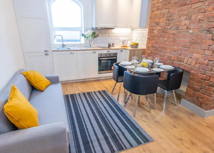 Spacious, Modern Duplex Close To Mcr City Centre And Old Trafford By Pillo Rooms
