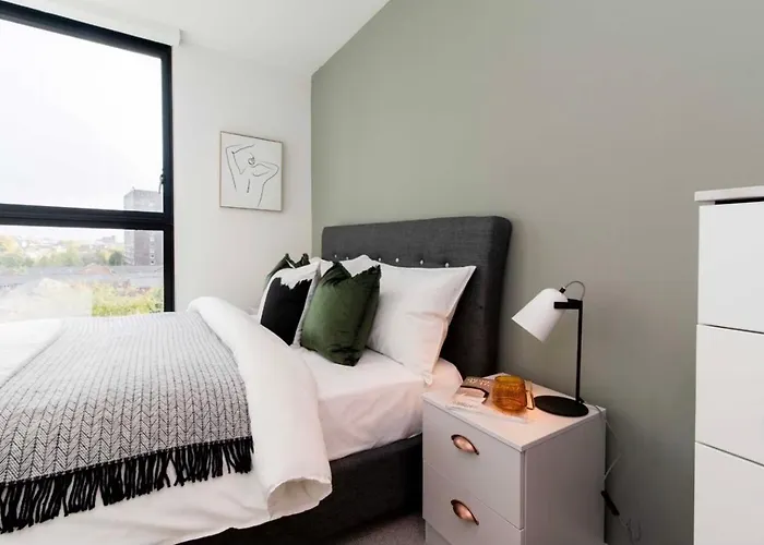 New Build Luxurious 2 Bedroom Apt