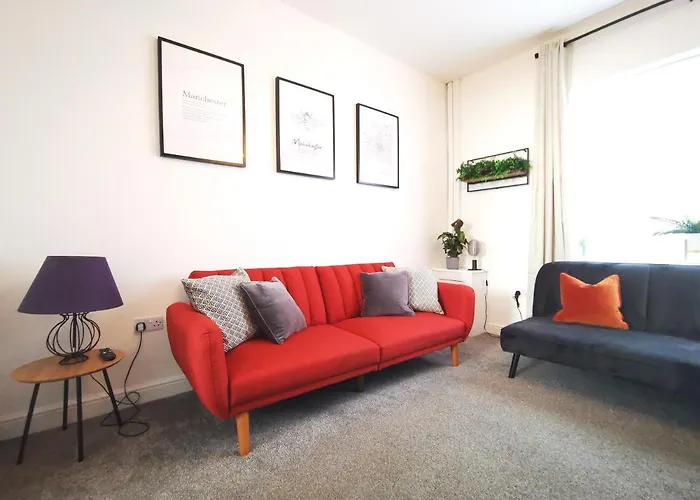 The Mellor - Holiday Home With Free Parking 15 Minutes To Manchester City Centre & Coop Live Arena