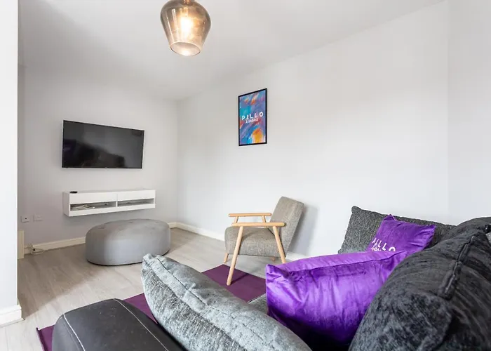 Pillo Rooms Serviced Apartments - Trafford