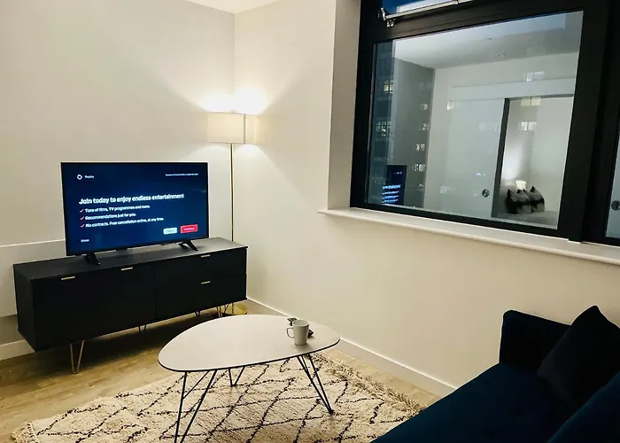 Brand New Modern 1 Bed Apartment Near Old Trafford Stadium