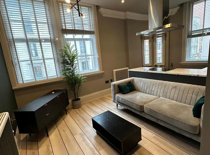 Stunning 2-Bedroom Apartment In The Heart Of Manchester!