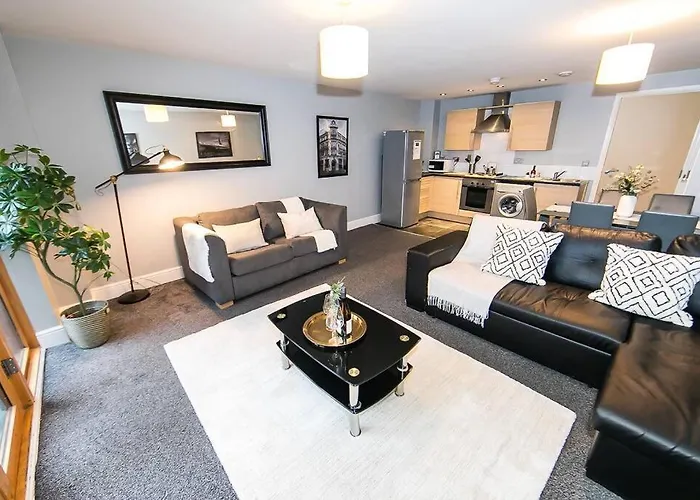 2 Bedroom Sleeps 6 City Centre