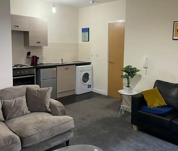 One Bedroom At Manchester, Old Trafford