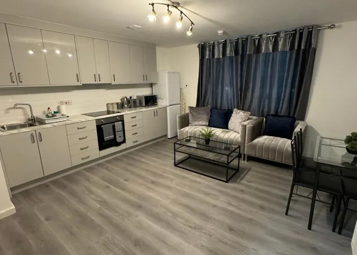 Modern Smart 2 Bedroom Apartment Central Manchester