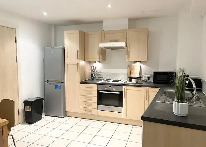 2 Bedroom City Center Apartment