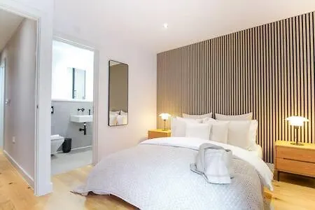 Townhaus West By The Heim Residences