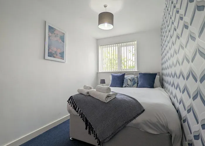 Beautiful & Homely 2Bd Flat - Manchester!