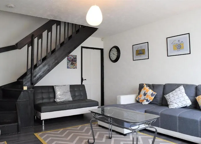 Modern & Central Home 2Bd Flat! - Manchester!