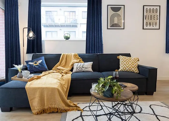City Centre - Luxe 2Bed Palazzo