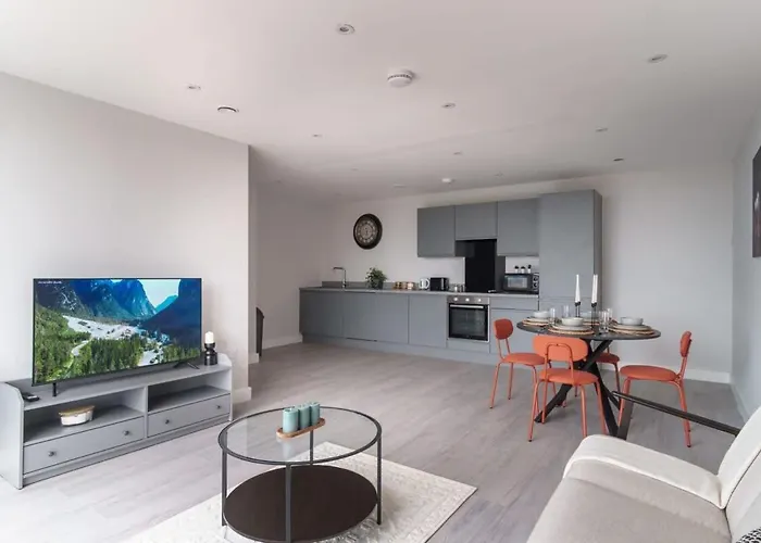 Fantastic 3 Bedroom Manchester Apartment