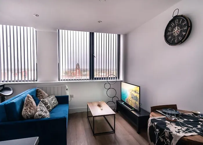 Stay Zeni, Alexandra Rise Manchester Fab Studio