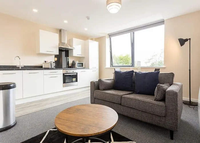Modern & Bright 1 Bedroom Apartment Salford