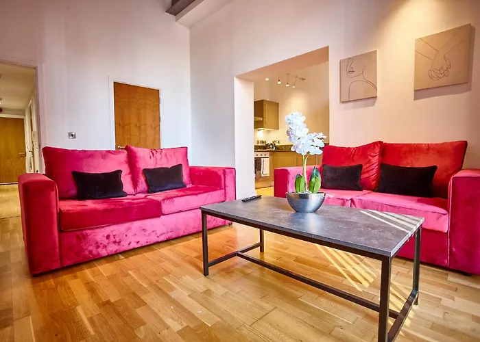 The Morganite Suite