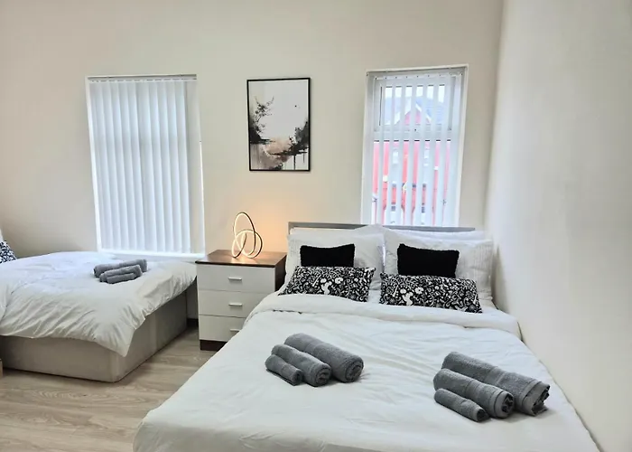 Rooms In Manchester 6 Minutes Drive To Victoria Station
